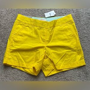 NWT J. CREW FACTORY YELLOW CHINO 5” INSEAM SHORTS SIZE 2